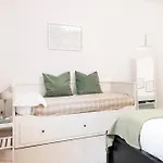 Easylife - - Poerio 31 - Porta Venezia * Mediolan